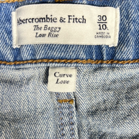Abercrombie&Fitch Jeans Womens 30L Baggy Low Rise Curve Love Light Wash Denim - Picture 7 of 8